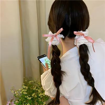 沉默不语的顾小姐